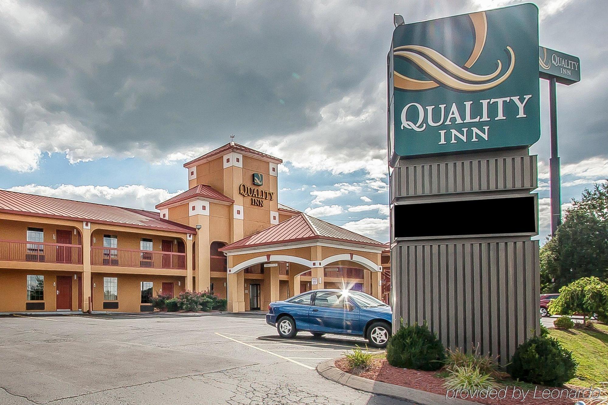Quality Inn - White House Exterior photo
